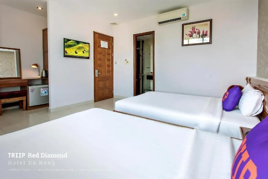 Apartamento Red Diamond Hotel Dn - By Bay Luxury Da Nang Vietnam